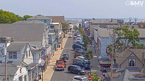 Oak Bluffs Webcam – Circuit Ave Live